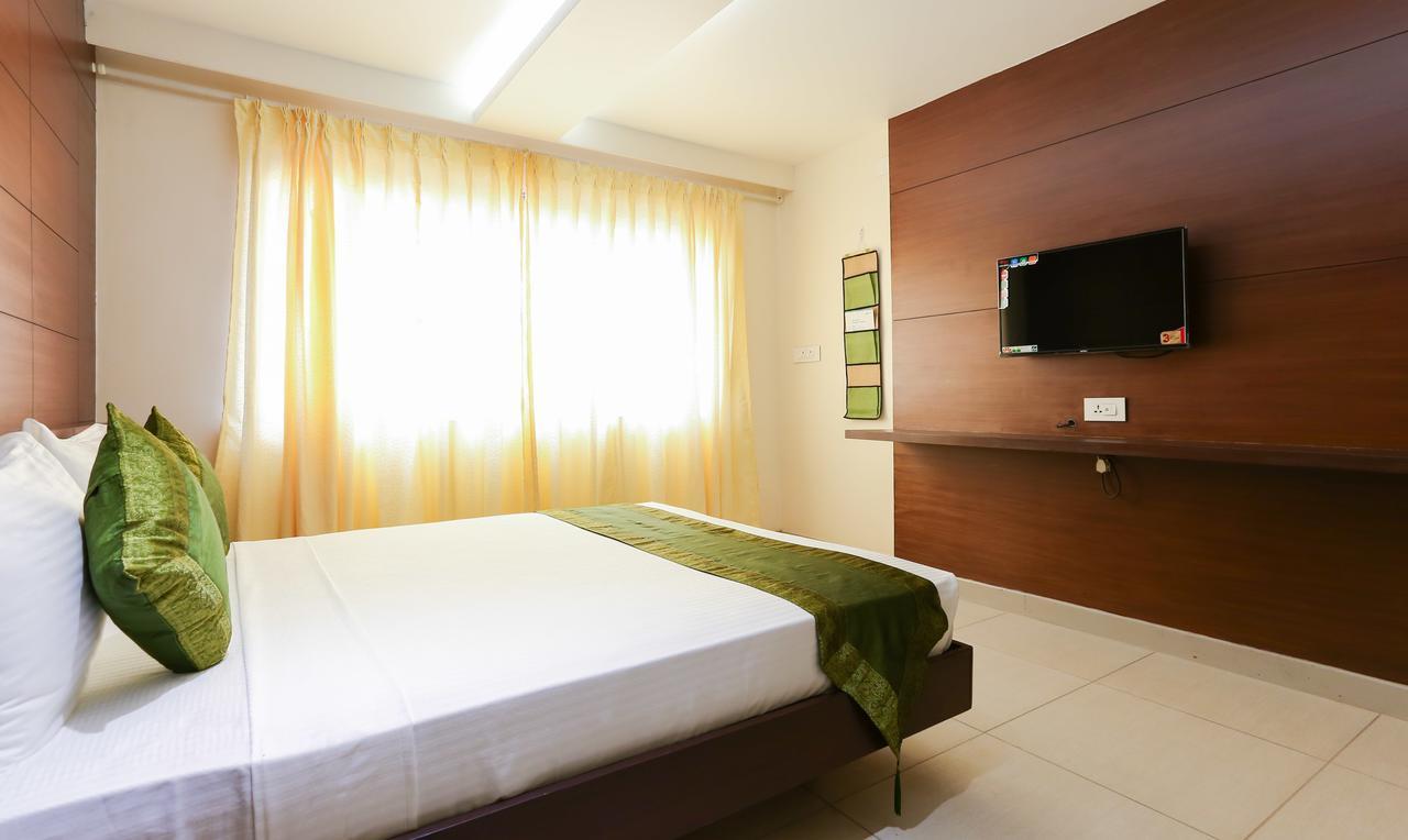 Hotel Treebo Trend Vijaya Grand Udupi Exterior foto