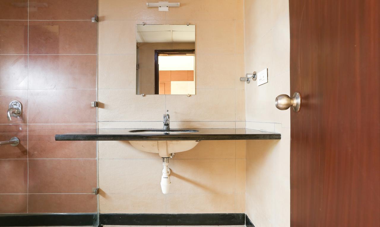 Hotel Treebo Trend Vijaya Grand Udupi Exterior foto